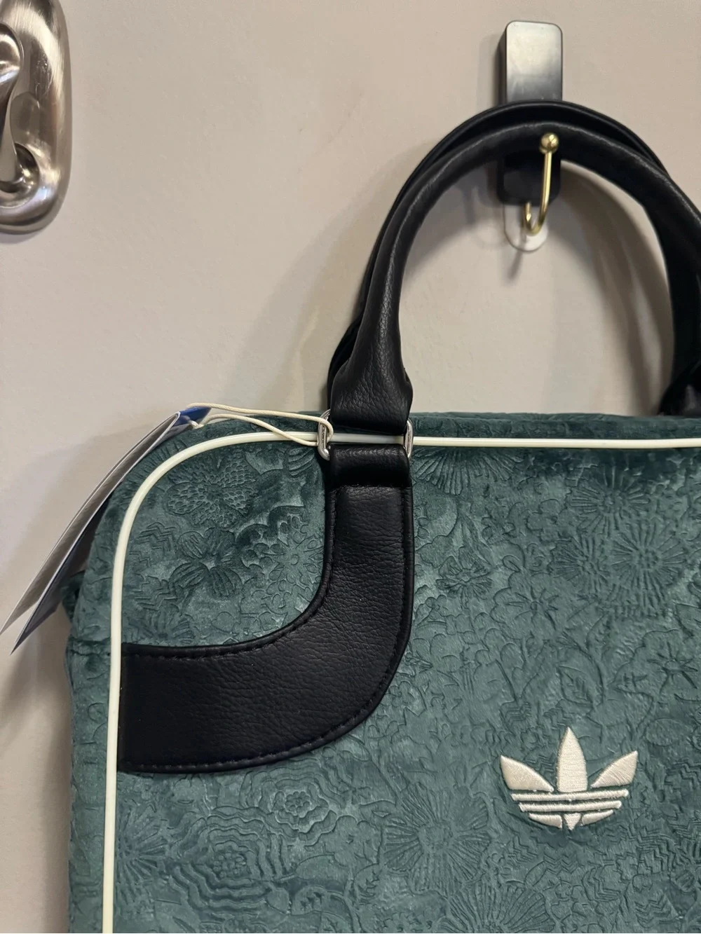 Adidas Original x Liberty London AirLiner Bag in Green Floral Print  JX3195